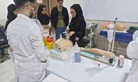 برگزاری کارگاه تزریقات توسط کمیته دانشجویی توسعه آموزش علوم پزشکی 